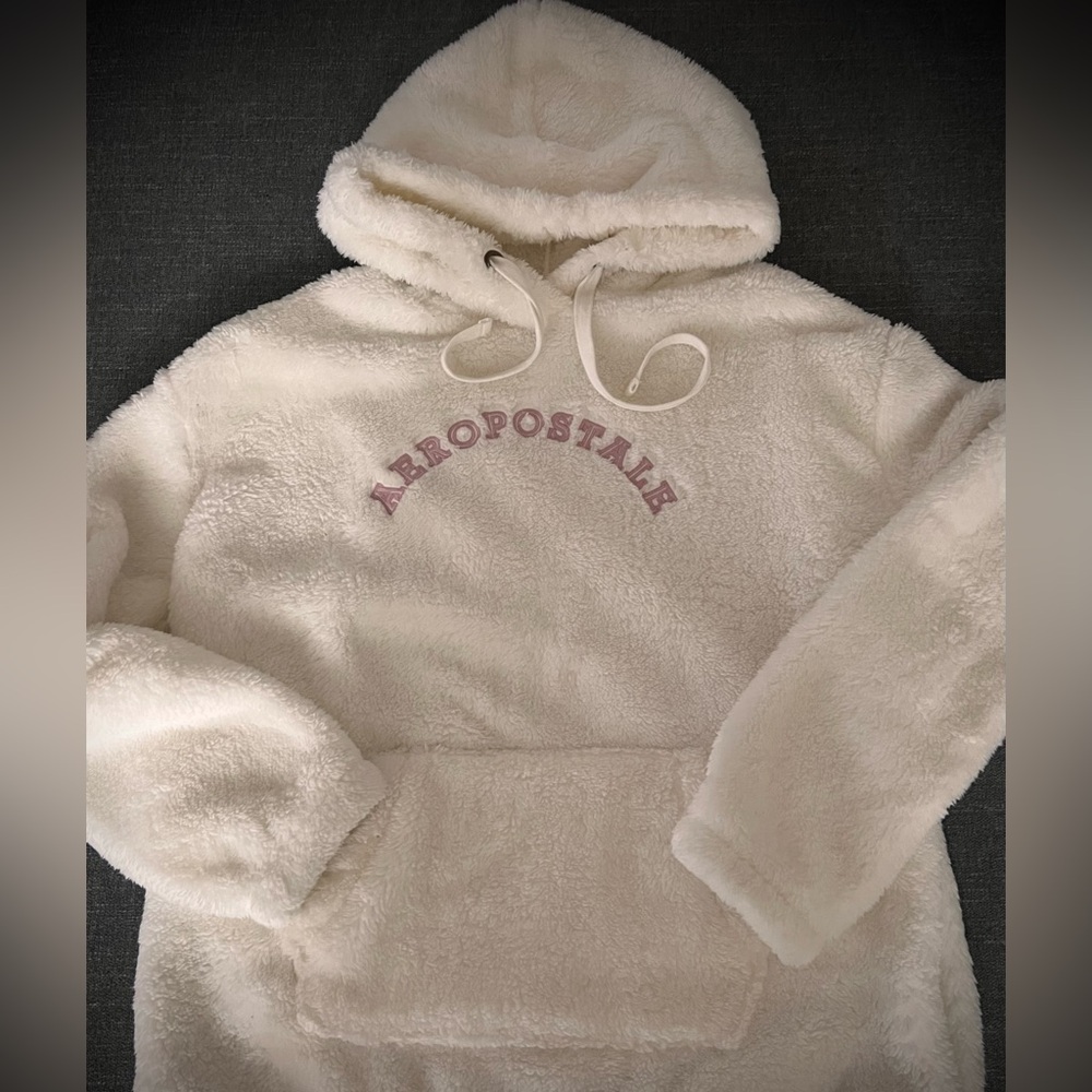 Aeropostale Off-White Fleece Pullover
